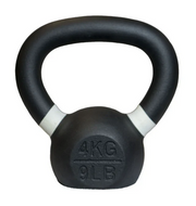 Gronk Fitness 4 kg cast iron kettlebell front view